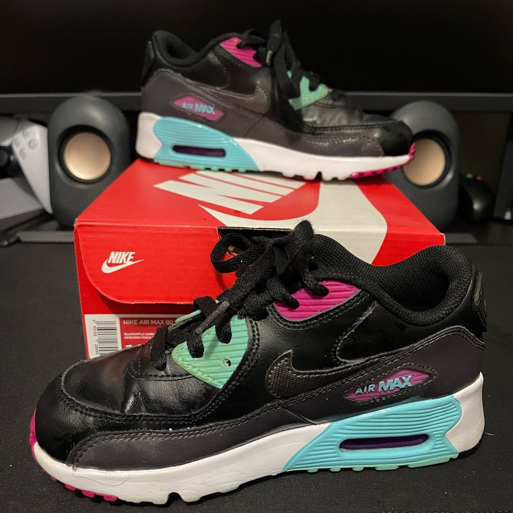 Girls air max 90